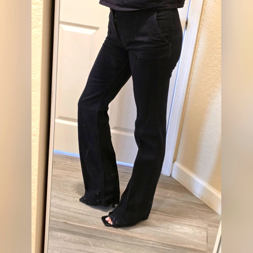EMILIO PUCCI stretchy black jeans.. Size 26(Fits bigger)
